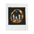 Velveteen Plush Blanket — Cozy Gold Ring Illustration with Friends Scene
