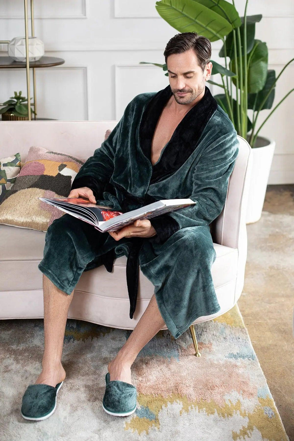 Cozy Mens Plush Robes – Built for Comfort, Designed to Last - The LW Shop