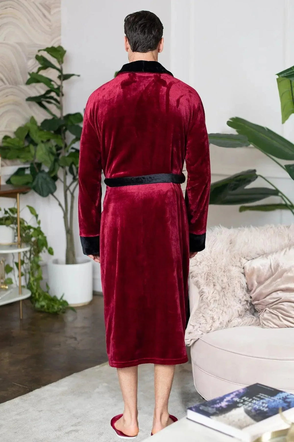Cozy Mens Plush Robes – Built for Comfort, Designed to Last - The LW Shop