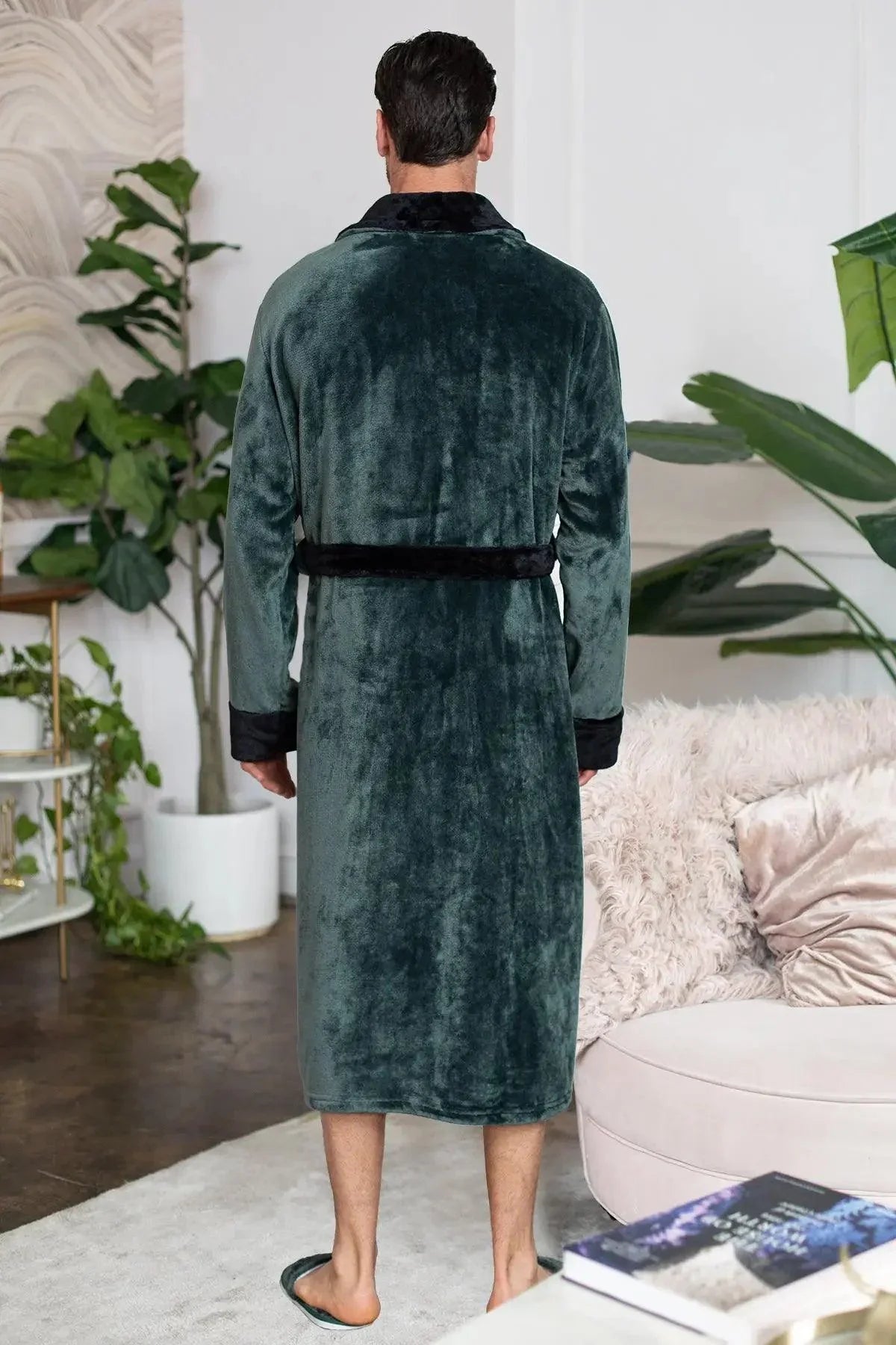Cozy Mens Plush Robes – Built for Comfort, Designed to Last - The LW Shop