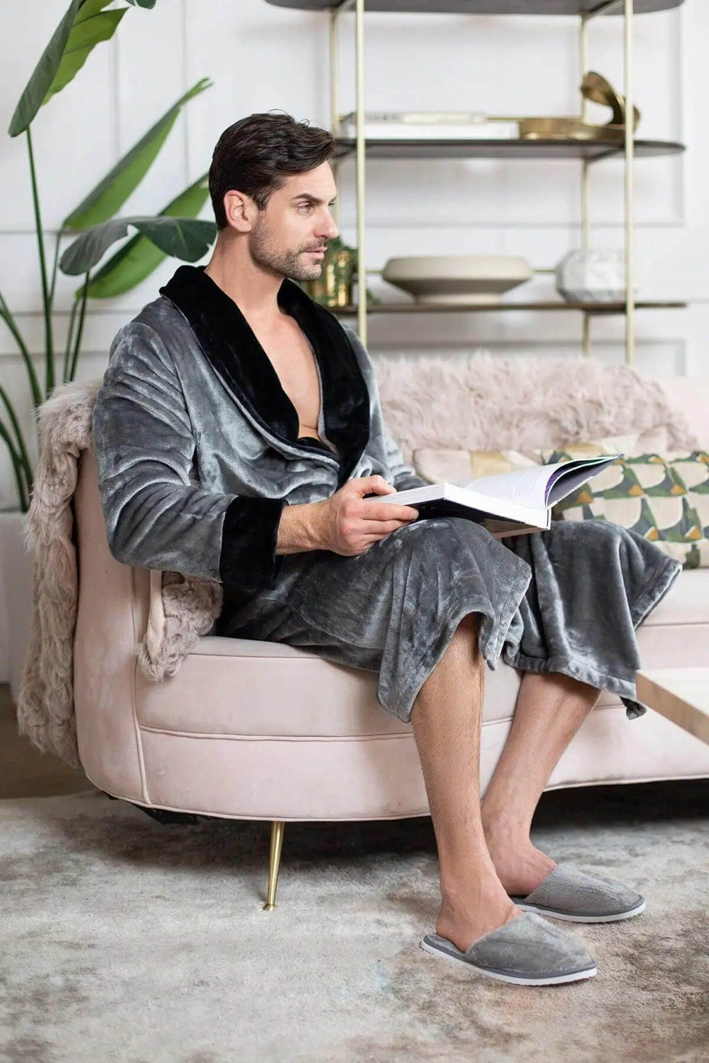 Cozy Mens Plush Robes – Built for Comfort, Designed to Last - The LW Shop